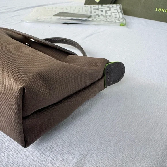 NWOT LONGCHAMP Le Pliage Green Pouch with Handle - Picture 10 of 16